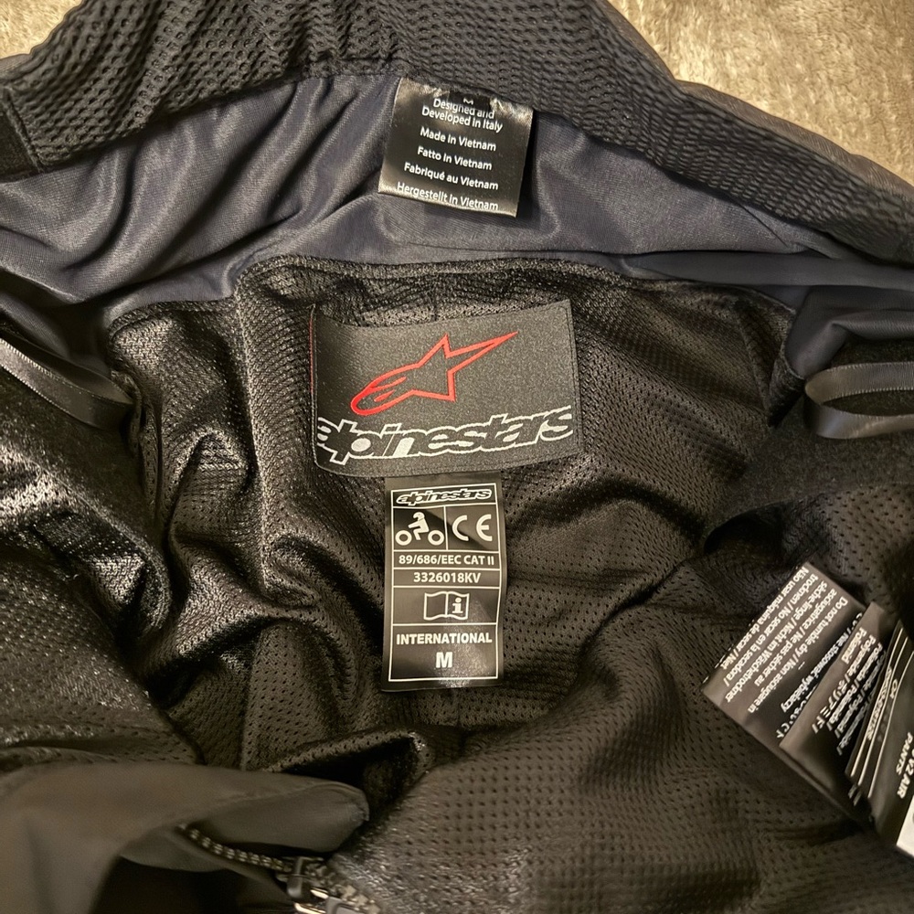 Alpinestars A10 V2 Air Motorcycle Pants - Picture 3 of 6